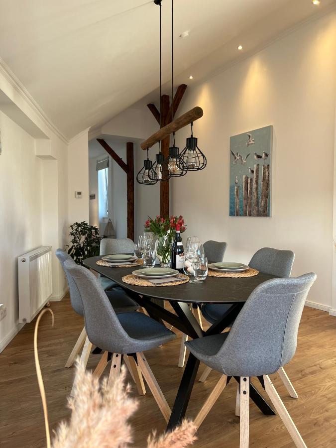 Ferienwohnung Moewenblick Вильгельмсхафен Экстерьер фото